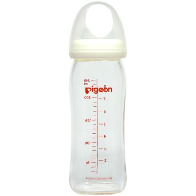 Mamadera Boca Ancha de Vidrio Pigeon 240 ML